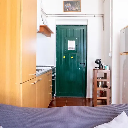 Διαμέρισμα Front House