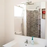 Front House Lisboa