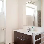 Διαμέρισμα Front House